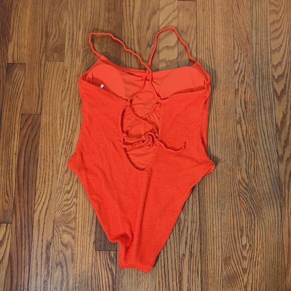 Andie The Fiji One Piece Seersucker Vermillion Orange size L NWT - Picture 4 of 7